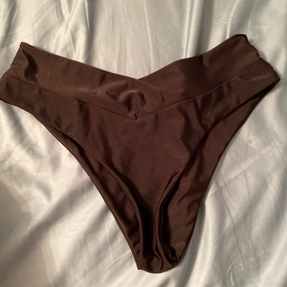 SHEIN cross cross bikini bottoms